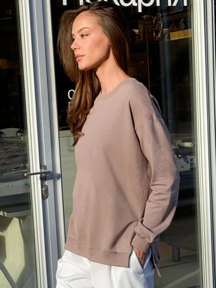 Damen bequemer Sweatshirt mit seitlichen Schlitzen Drune