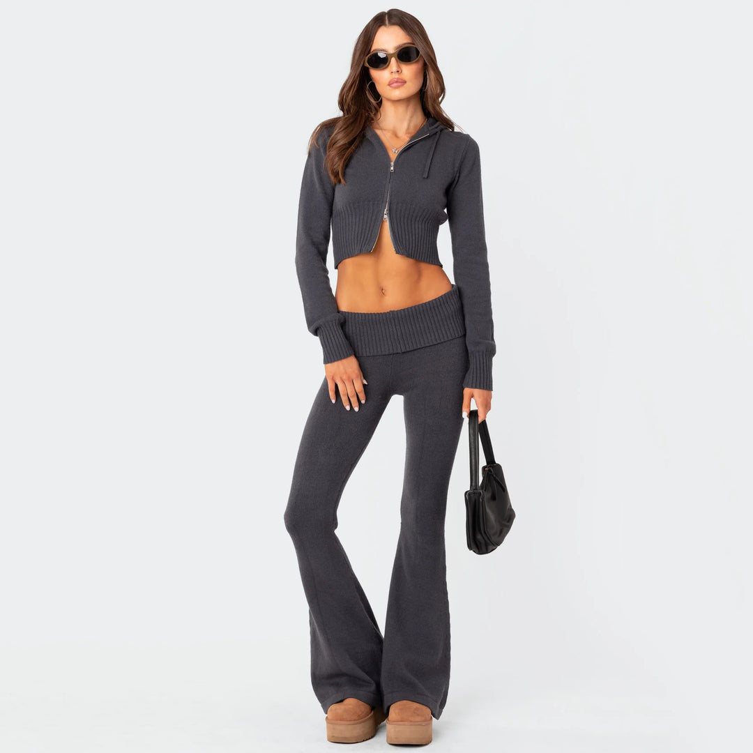 Damen modisches cropped Strickset mit flared Hose Drune