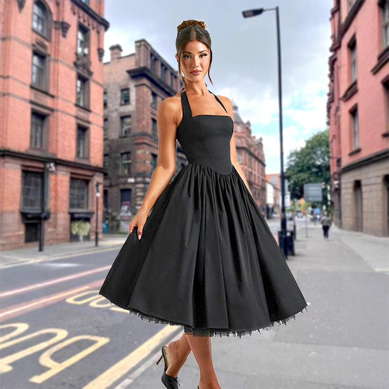 Damen Elegantes Halterneck-Kleid mit voluminösem Rock und eingearbeitetem Tüll Drune