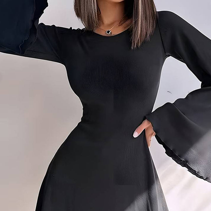 Damen Minikleid mit Trompetenärmeln und skulpturalem Saum Drune