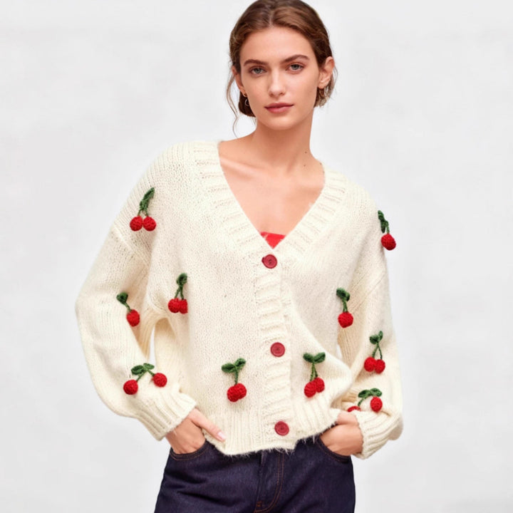 Damen Strickjacke mit fröhlichem Kirschdesign und praktischen Knopfdetails Drune