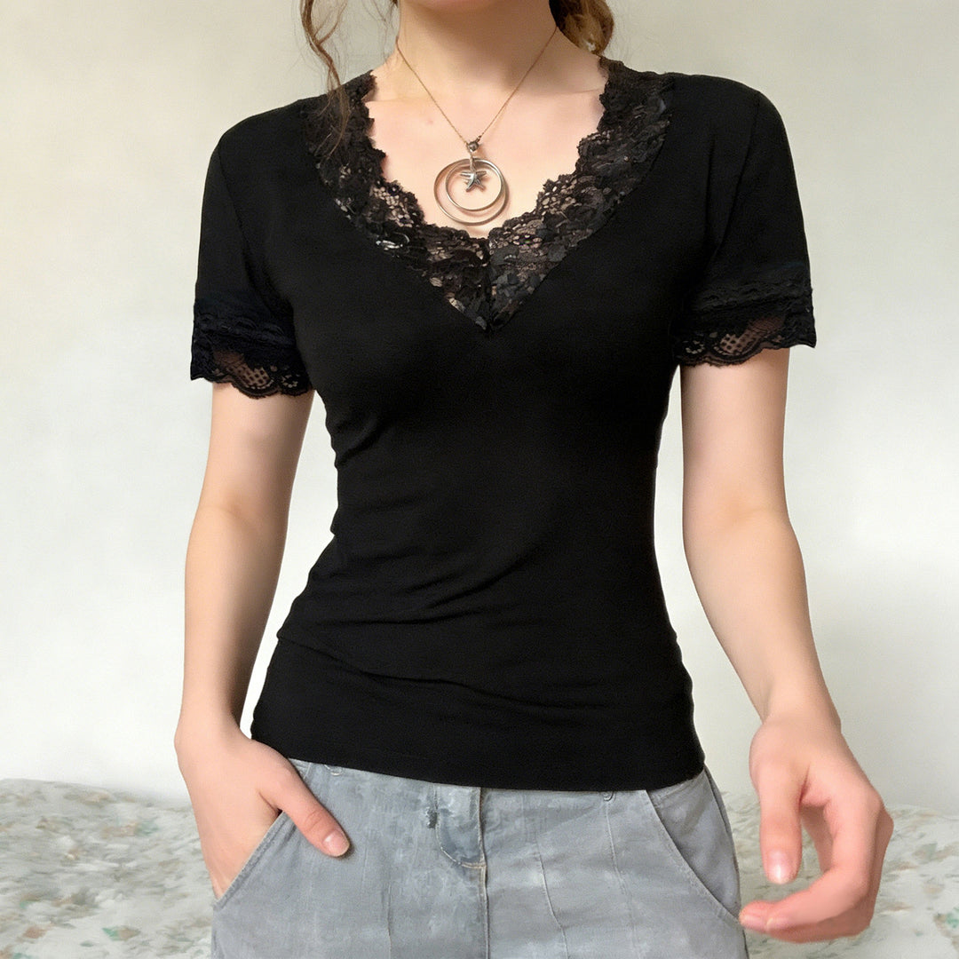 Damen T-Shirt mit elegantem Spitzenbesatz Drune