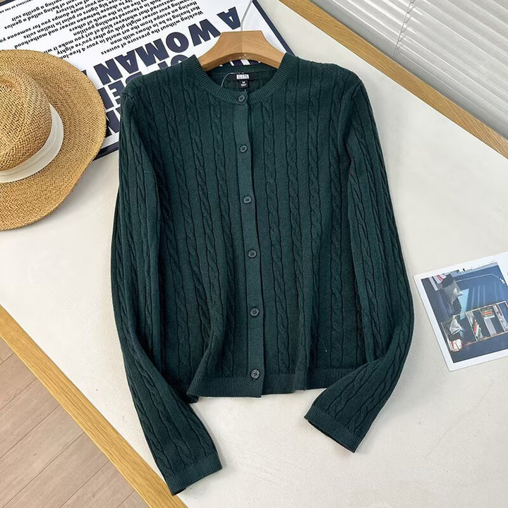 Damen Strickjacke mit Zopfdesign und Knopfleiste Drune