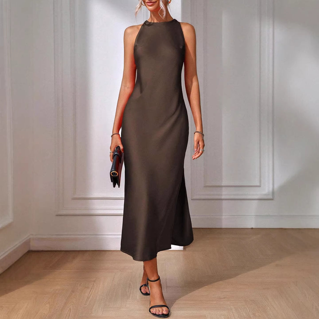 Damen Elegantes Maxikleid mit tiefem Schlitz und feinem Satinfinish Drune