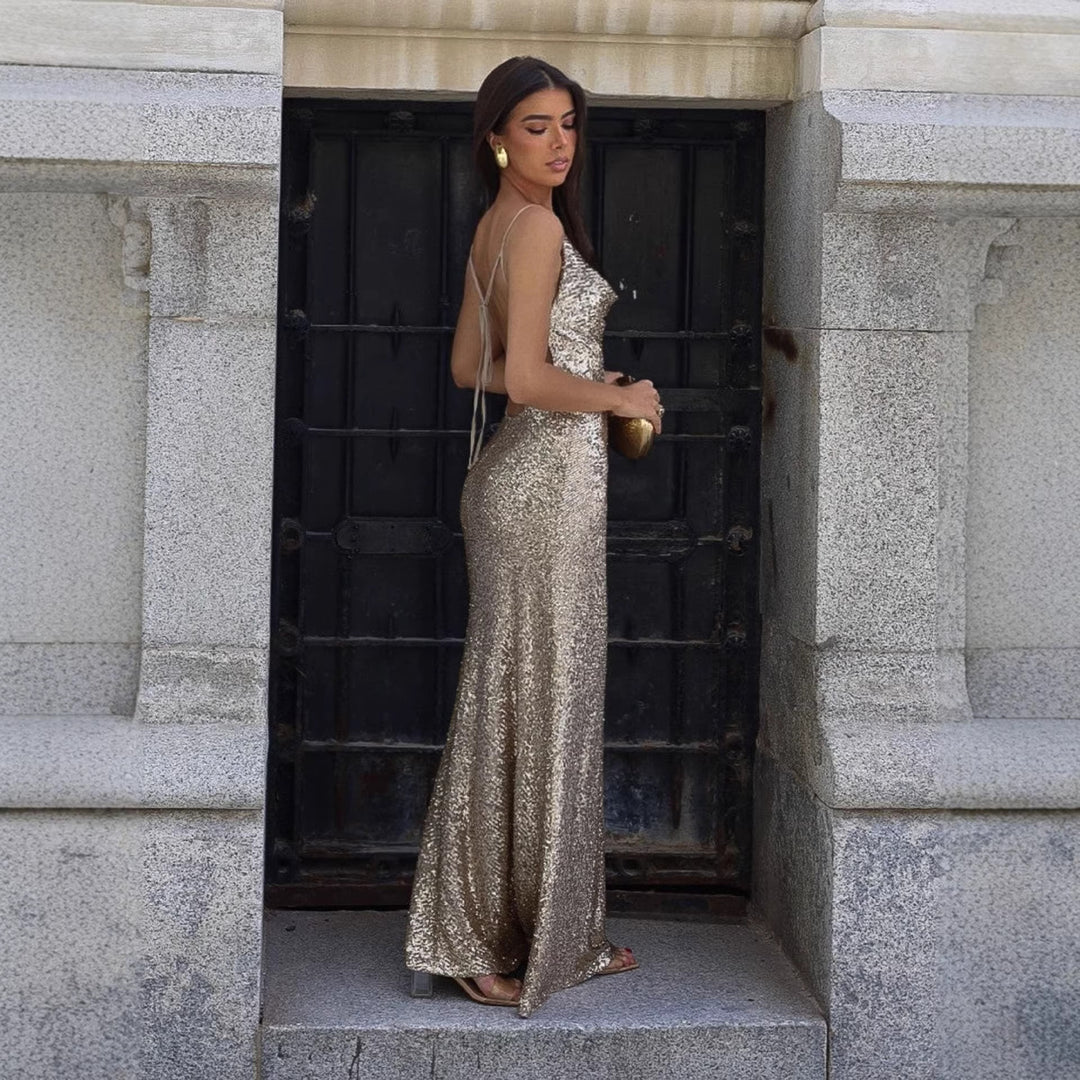 Damen Glamouröses Abendkleid mit tiefem Rückenausschnitt und schimmerndem Material Drune