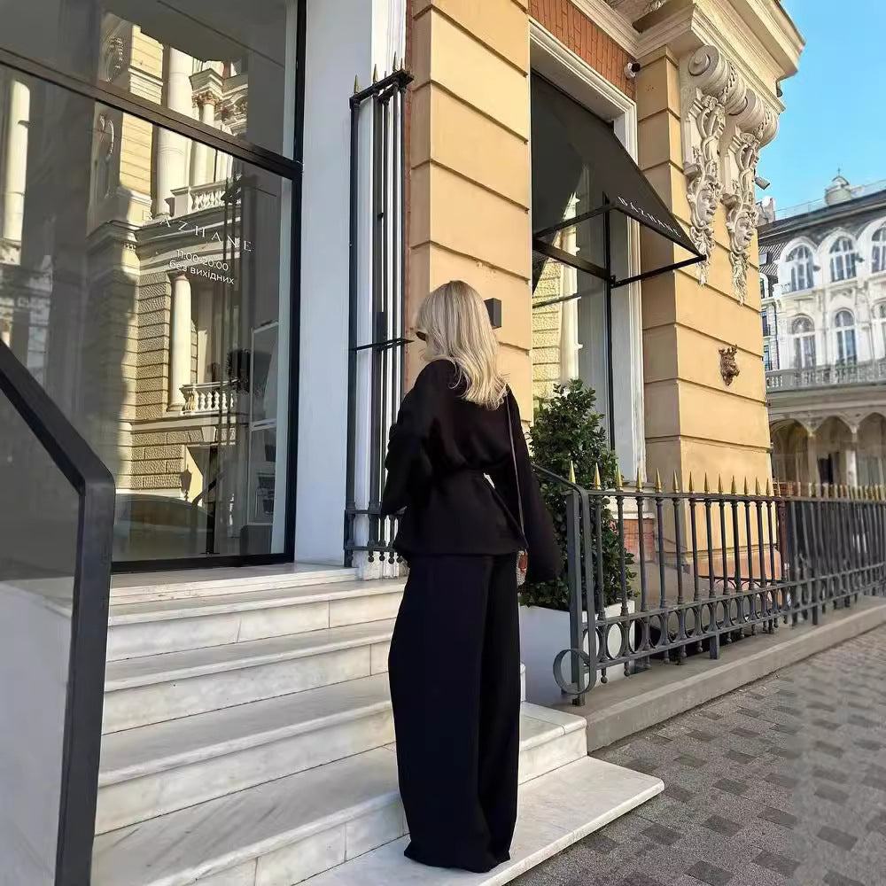 Damen Set aus leichtem Blazer und weiter Hose im floralem Design Drune