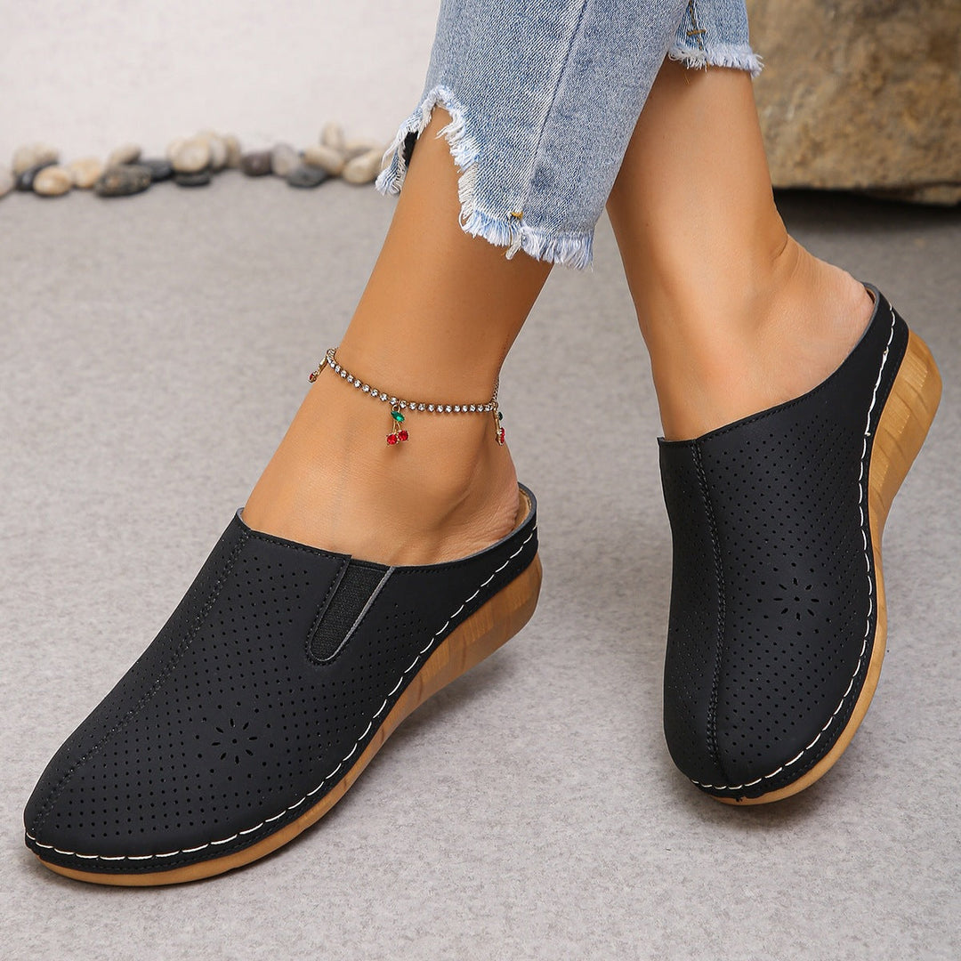 Damen Komfortable Clogs mit atmungsaktivem Leder-Obermaterial und elegantem Holz-Detail Drune