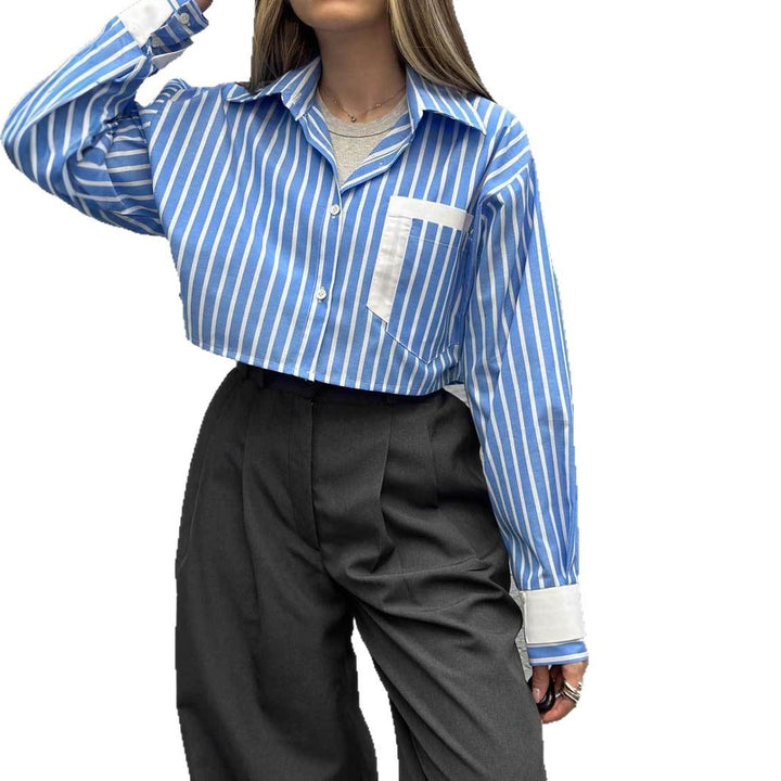 Damen cropped Hemdbluse mit feinen Streifen und kontrastierender Brusttasche Drune