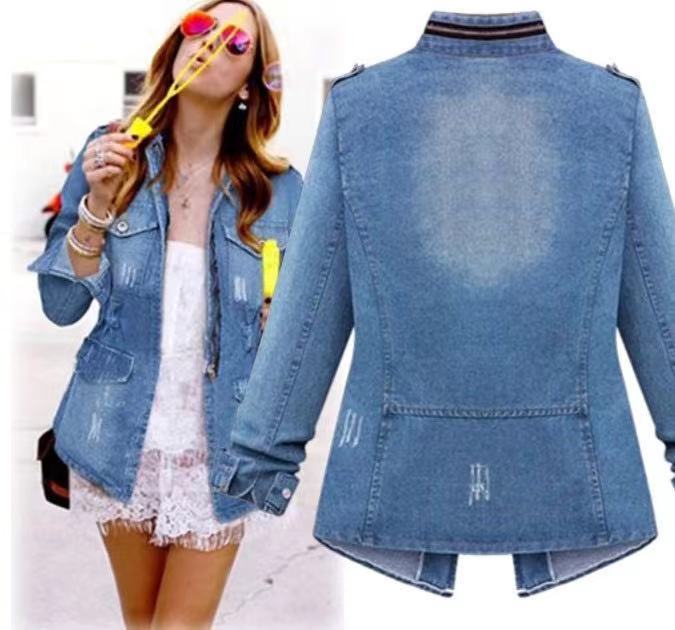 Damen Denim-Jacke mit praktischen aufgesetzten Taschen und Kordelzug Drune