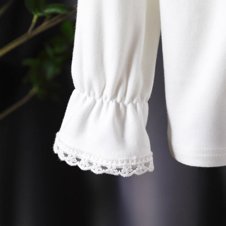 Mädchen Bluse mit üppigem Spitzenkragen und filigranen Applikationen Drune