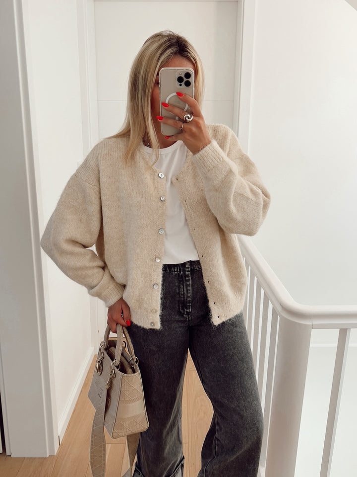 Damen lässige Strickjacke mit feiner Struktur und Knöpfen Drune