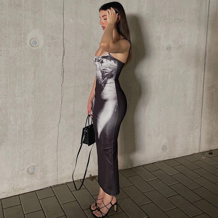 Damen Figurbetontes Maxikleid mit feinen Spagetti-Trägern Drune