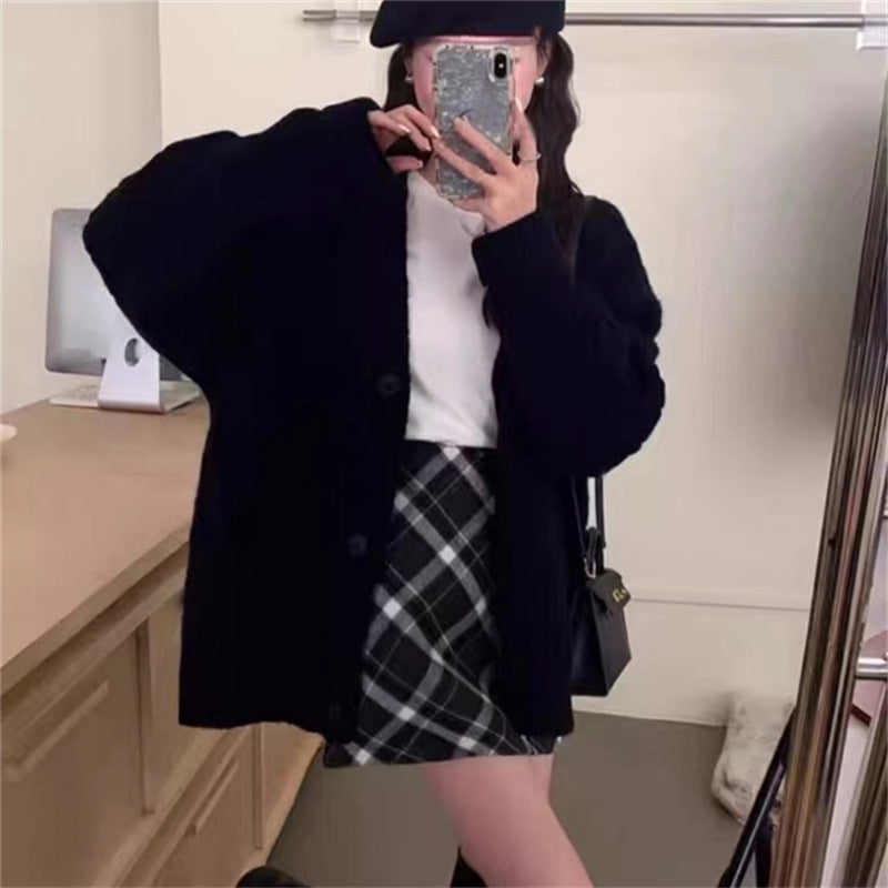 Damen Grobstrick-Cardigan mit klassischen Zopfmustern und lockerer Passform Drune