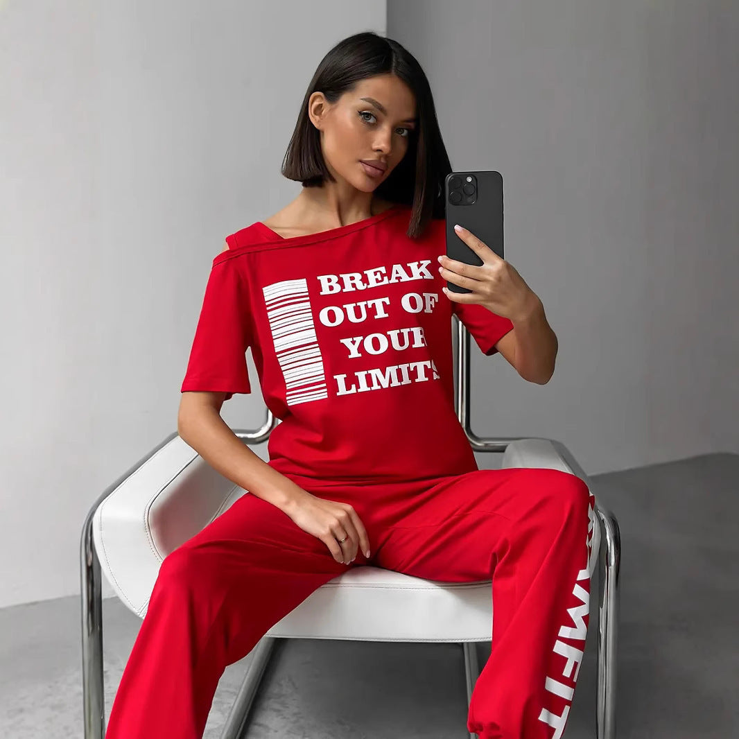 Damen Sportlicher Lounge-Anzug mit modischen Cut-Out-Ärmeln und Statement-Druck Drune