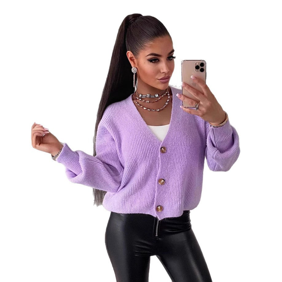 Damen Strickjacke mit voluminösen Ärmeln und hochwertigen Holzknöpfen Drune