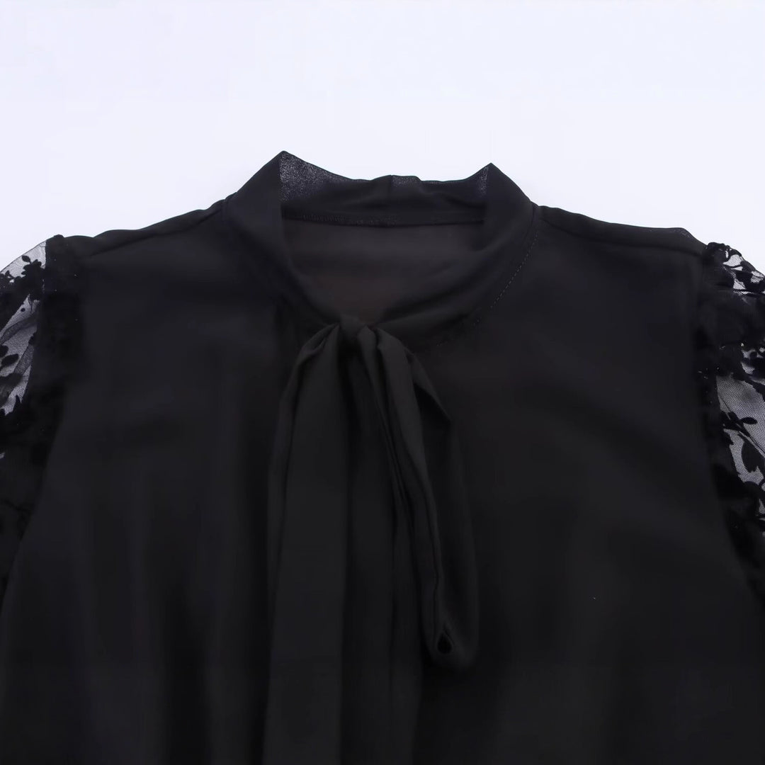 Damen Maxi-Kleid mit floralem Spitzenoberteil und elegantem Bindegürtel Drune