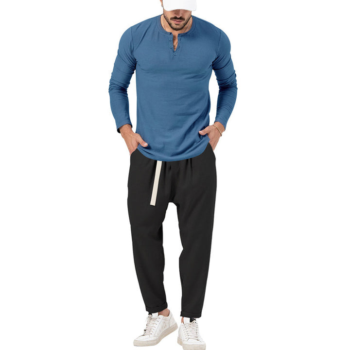 Herren lässiges Langarm-Henley-Shirt kombiniert mit eleganter Jogginghose Drune