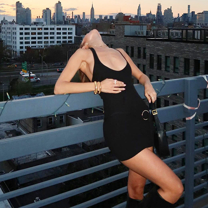 Damen Mini-Kleid mit verstellbarem Bund und lässigem Rückenausschnitt Drune