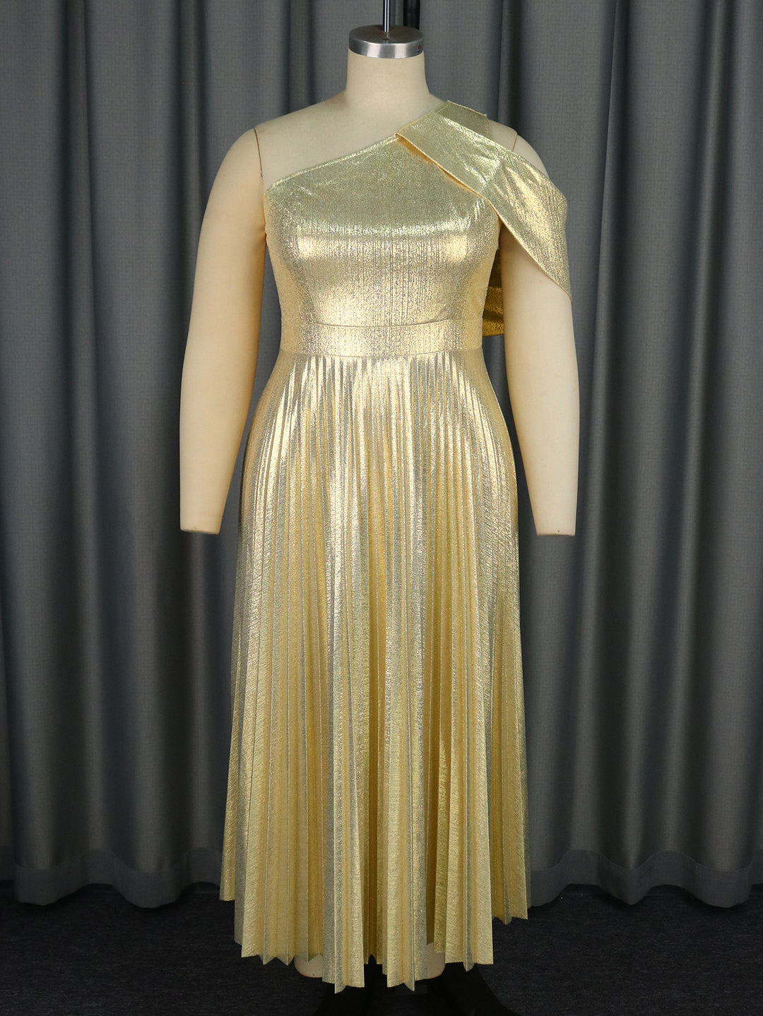 Damen Glamouröses Maxikleid mit hochmodernem asymmetrischem Schnitt und schimmerndem Material Drune