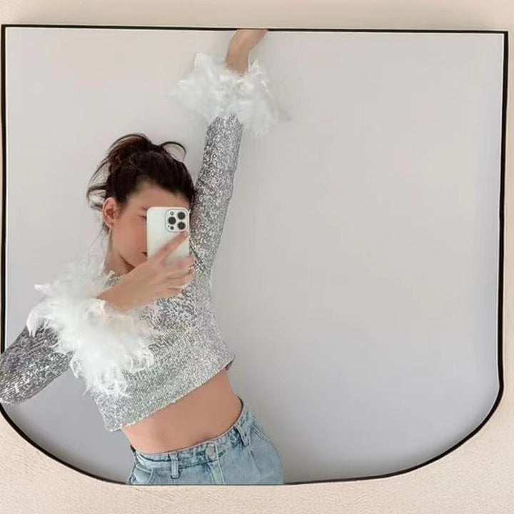 Damen Cropped Oberteil mit funkelndem Paillettenbesatz und fluffigen Ärmelbündchen Drune