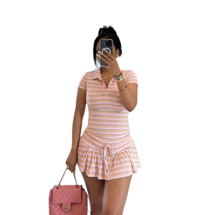 Damen Sportliches Polo-Kleid mit Rüschendetails Drune