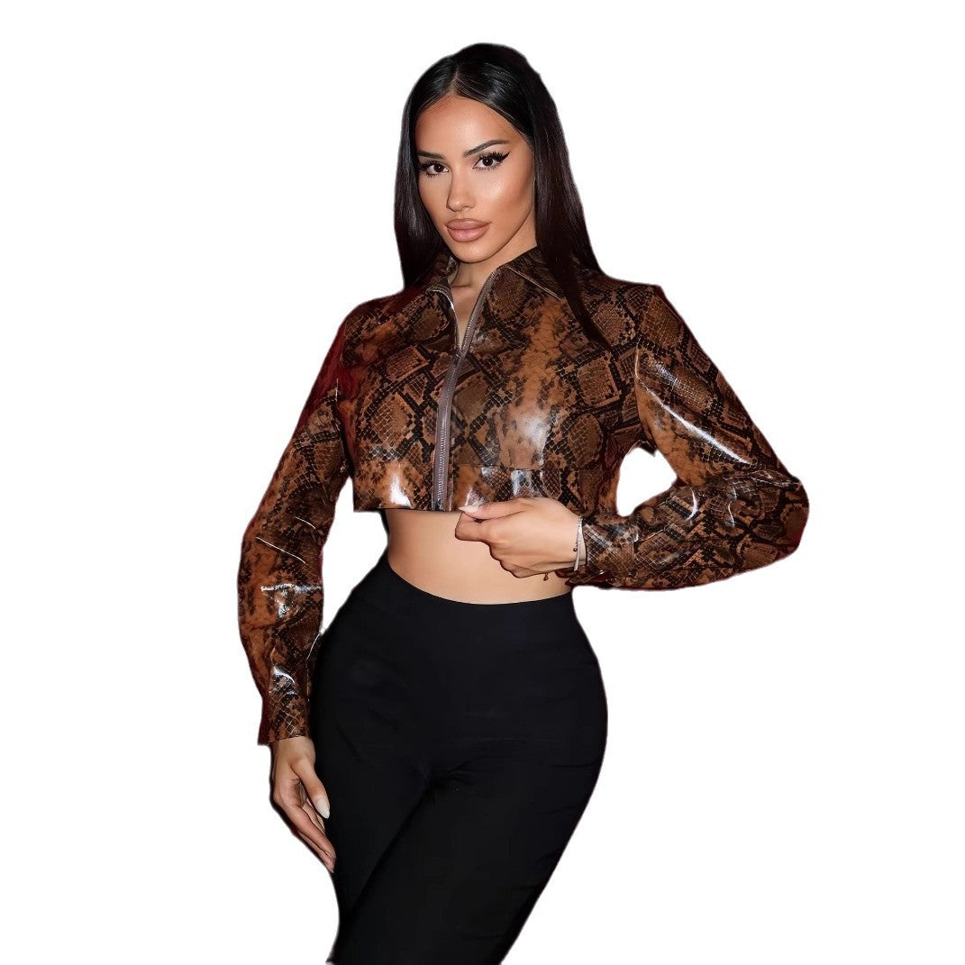 Damen cropped Kunstlederjacke im Schlangenprint Drune