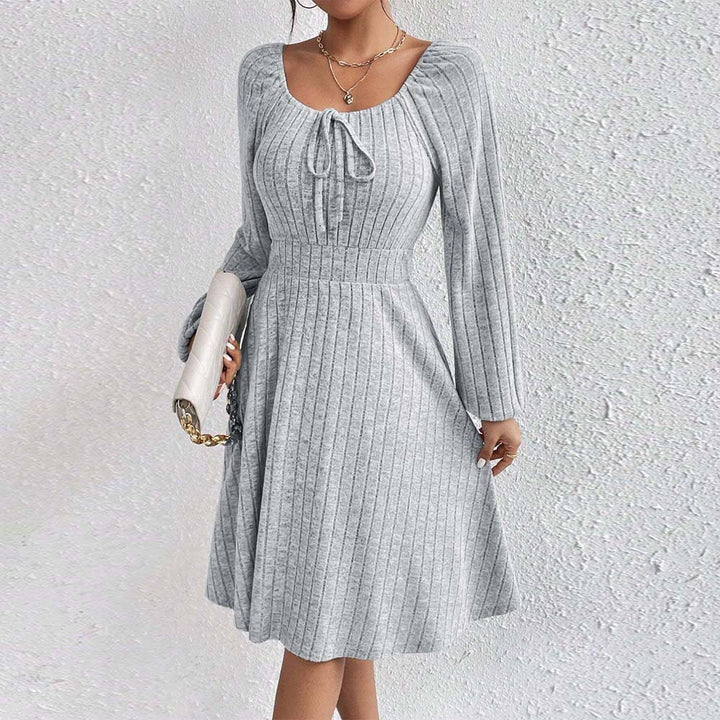 Damen Midi-Kleid mit elastischem Material und modischer Raffung Drune