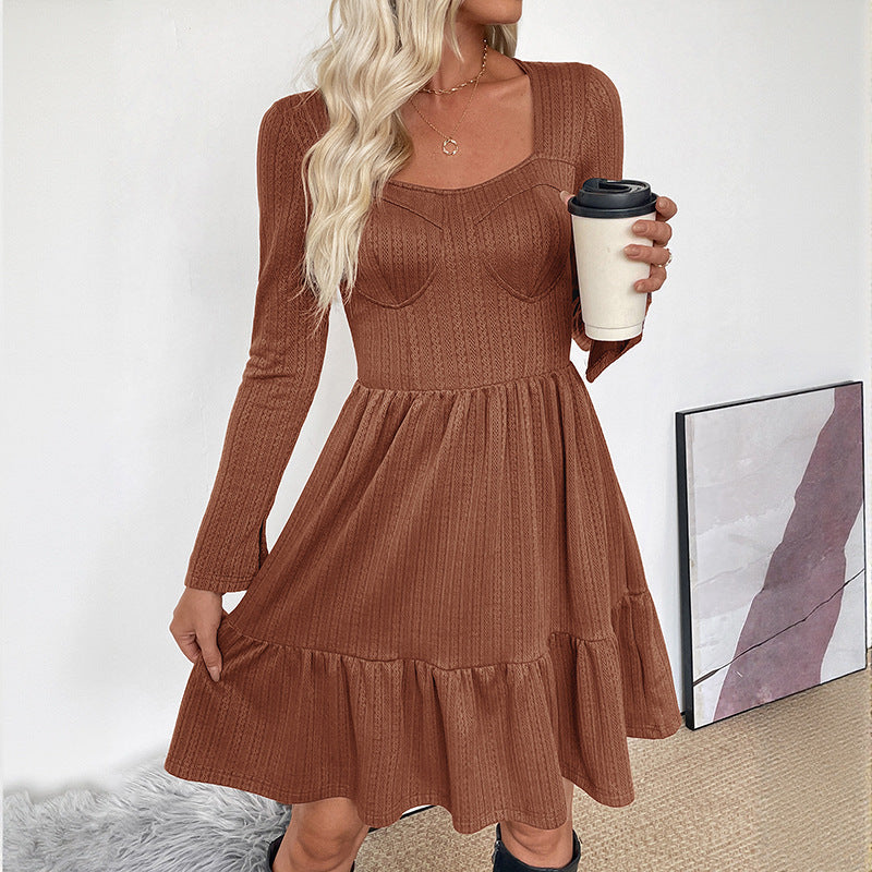 Damen lässiges Langarmkleid mit tailliertem Oberteil und voluminösem Rock Drune