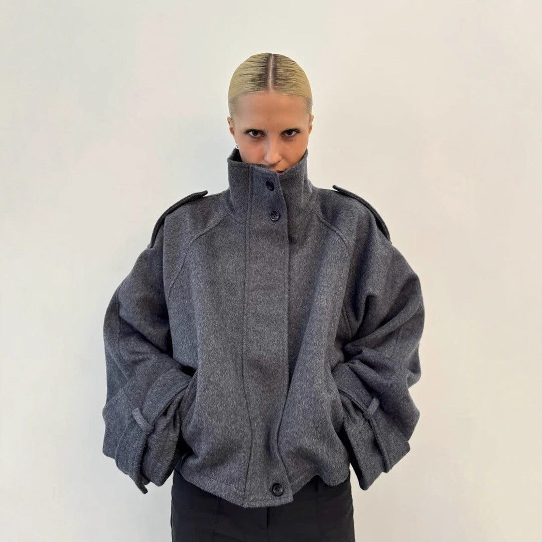 Damen nan kurzer Wollmix-Blouson mit hohem Stehkragen, Schulterpatten und voluminösen Ballonärmeln Drune