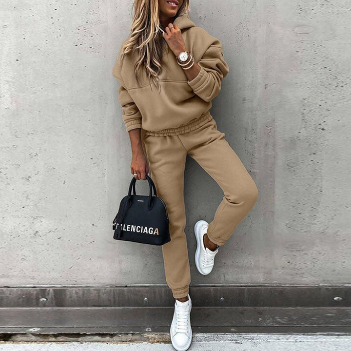 Jogginganzug Damen sportlich aus weichem Material