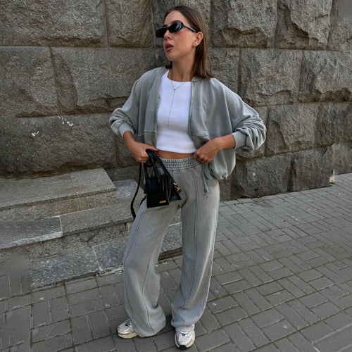 Damen lässiger Zweiteiler mit sweatshirtähnlichem Oberteil und weitem Hosenansatz Drune
