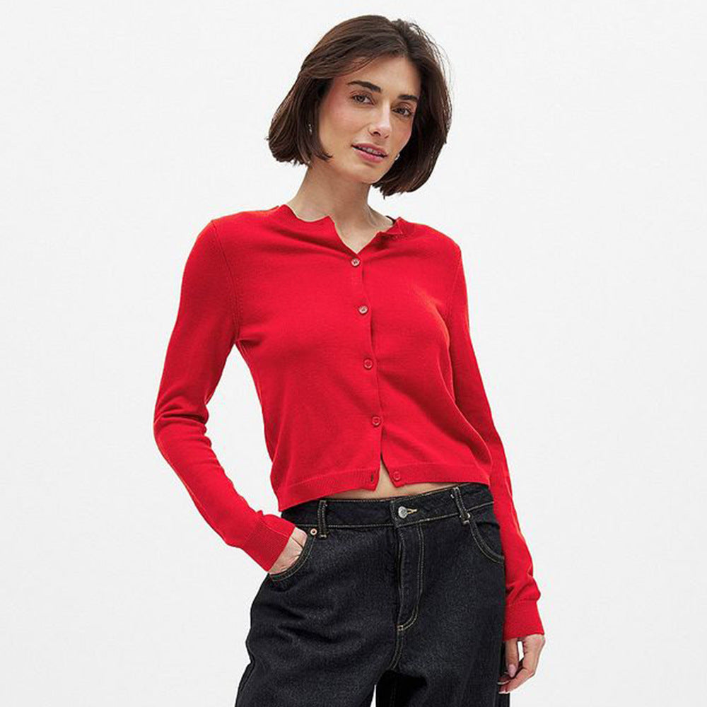 Damen Strickjacke mit feinen Knopfdetails und femininer Passform Drune