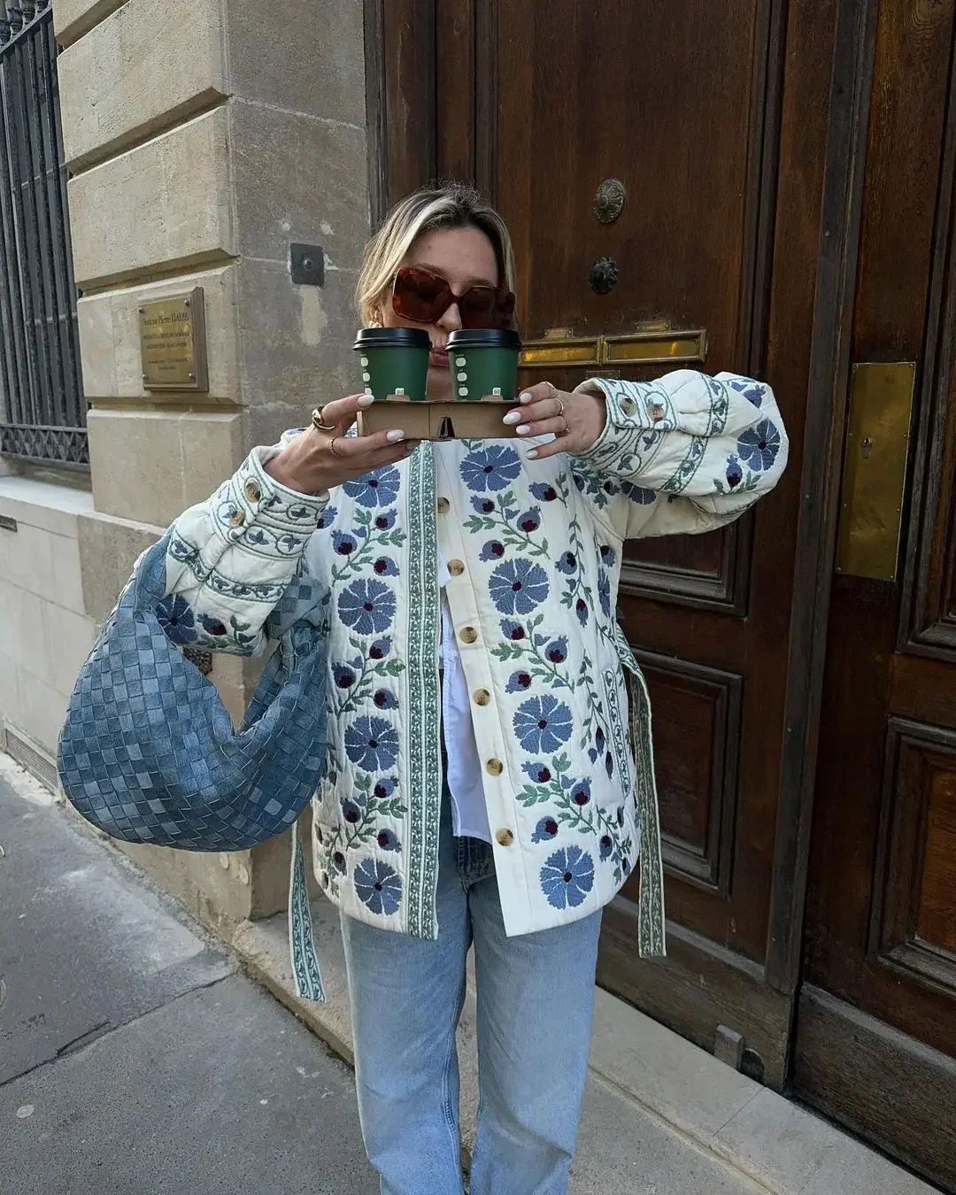 Damen gesteppte Jacke mit floralem Design und Knopfverschluss Drune