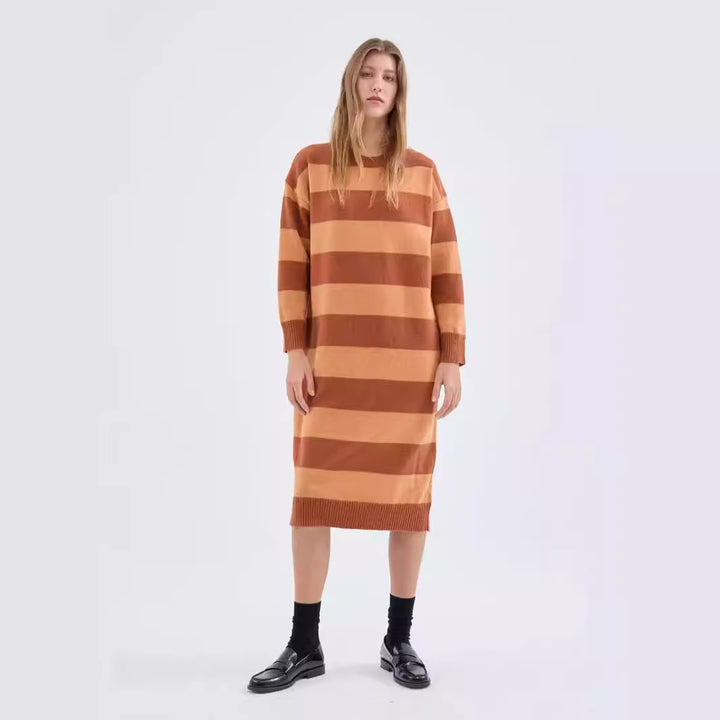 Damen Strickkleid mit modernem Blockstreifenmuster und lässigem Schnitt Drune