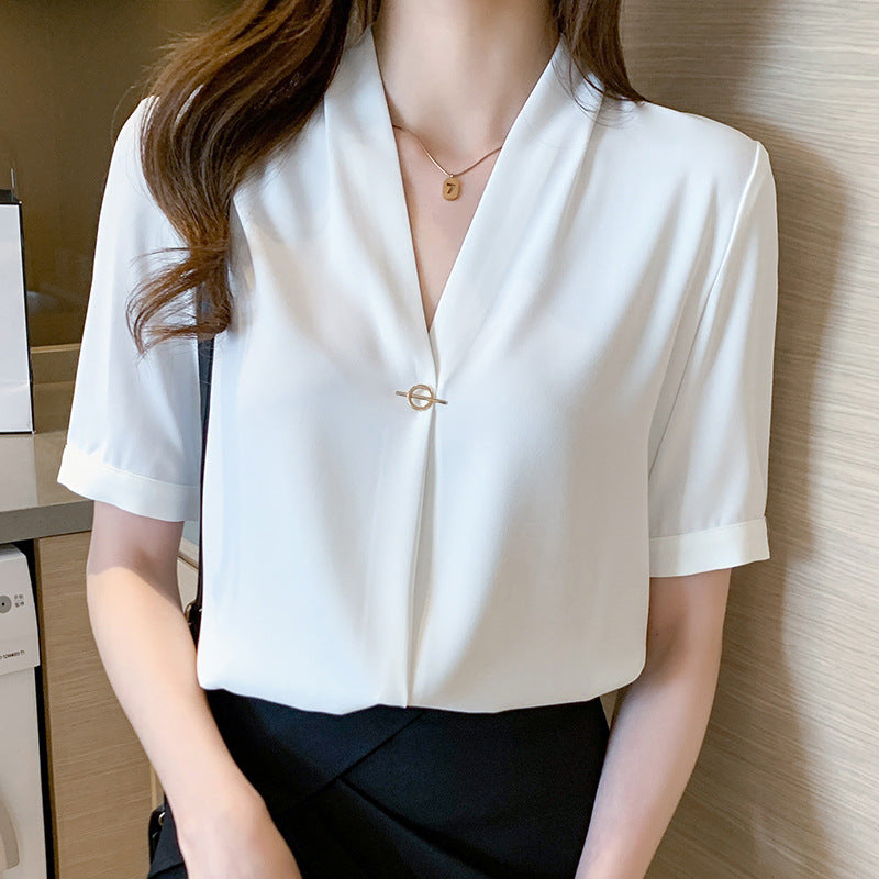 Damen Bluse mit elegantem V-Ausschnitt und schickem Pin-Verschluss Drune