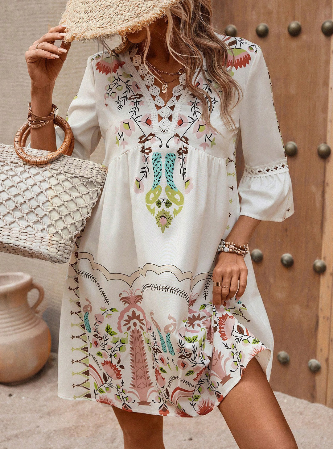 Damen Boho-inspiriertes Kleid mit Spitzen-Details und floralem Muster Drune