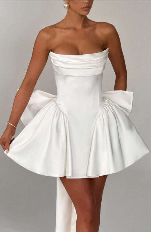 Damen Bandeau Cocktailkleid mit fließendem Rock und schwingendem Saum Drune