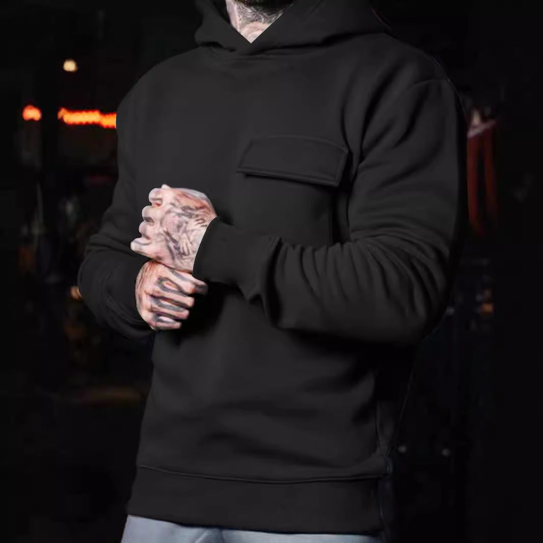 Herren nan athletischer Kapuzenpullover mit aufgesetzter Klappentasche aus schwerer French-Terry Drune