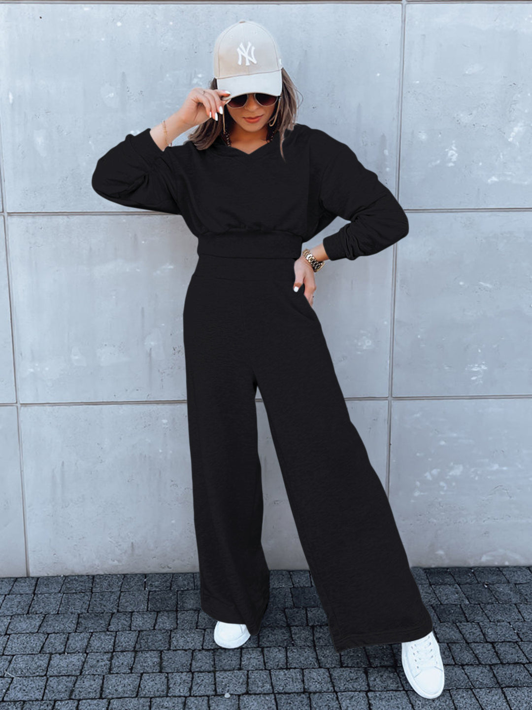 Damen lässiger Jumpsuit mit weitem Bein und praktischer Kapuze Drune