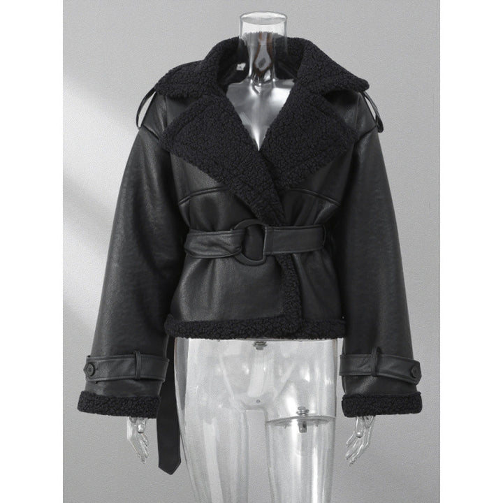 Damen Kunstlederjacke mit teddyähnlicher Innenausstattung und eleganter Gürtelbindung Drune