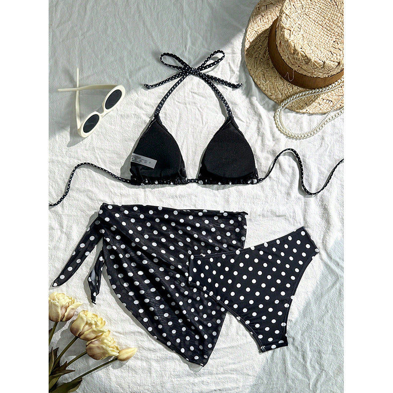 Damen Triangel-Bikini-Set mit passendem Pareo Drune