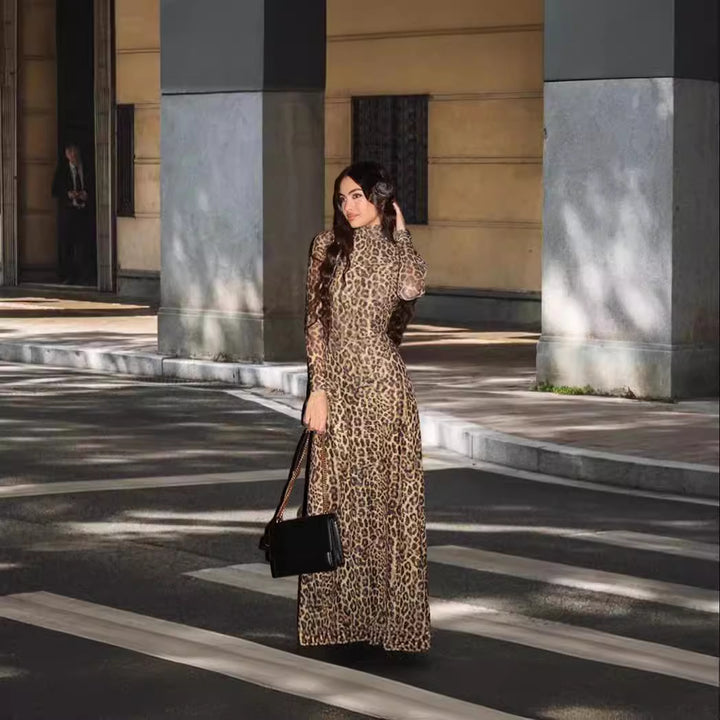 Damen Maxi-Kleid aus leichtem Stoff mit Leopardenmuster und hoher Passform Drune