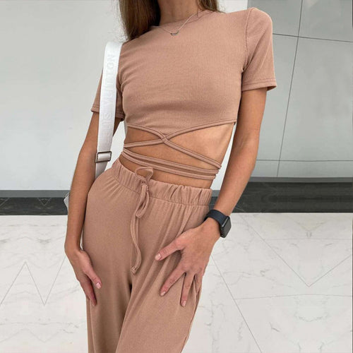 Damen sportliches Crop-Top mit dekorativem Schnitt und elastischem Bund Drune