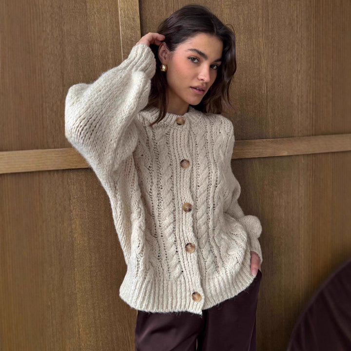 Damen Grobstrickjacke mit voluminösen Ärmeln und großen Knöpfen Drune