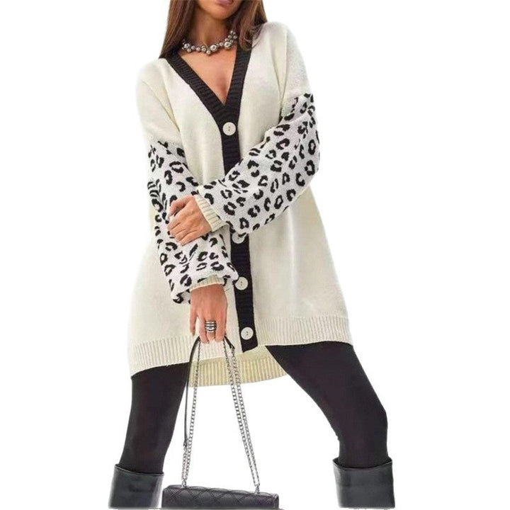 Damen Grobstrick Cardigan mit Leopardenmuster und Knopfdetaillierung Drune