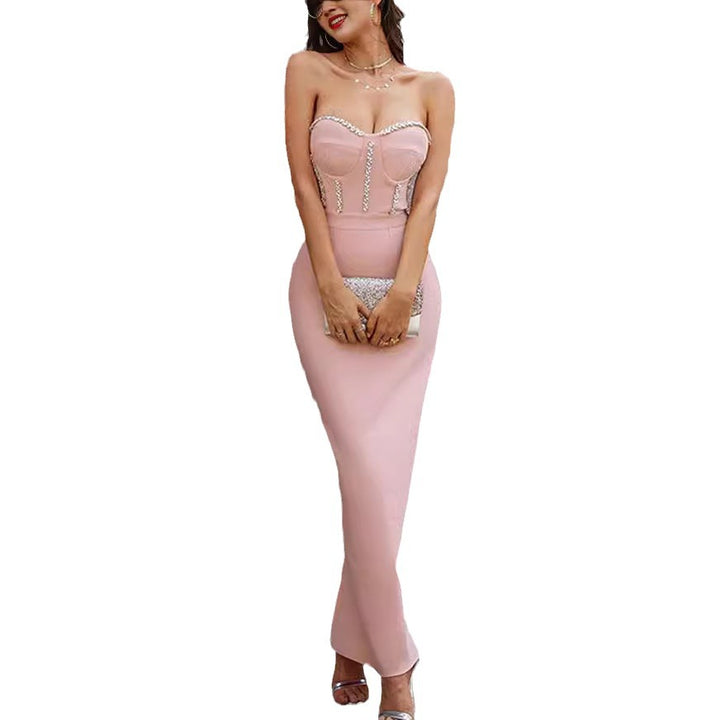 Damen Elegantes und figurbetontes Abendkleid mit Herz-Ausschnitt und Glitzerakzenten Drune