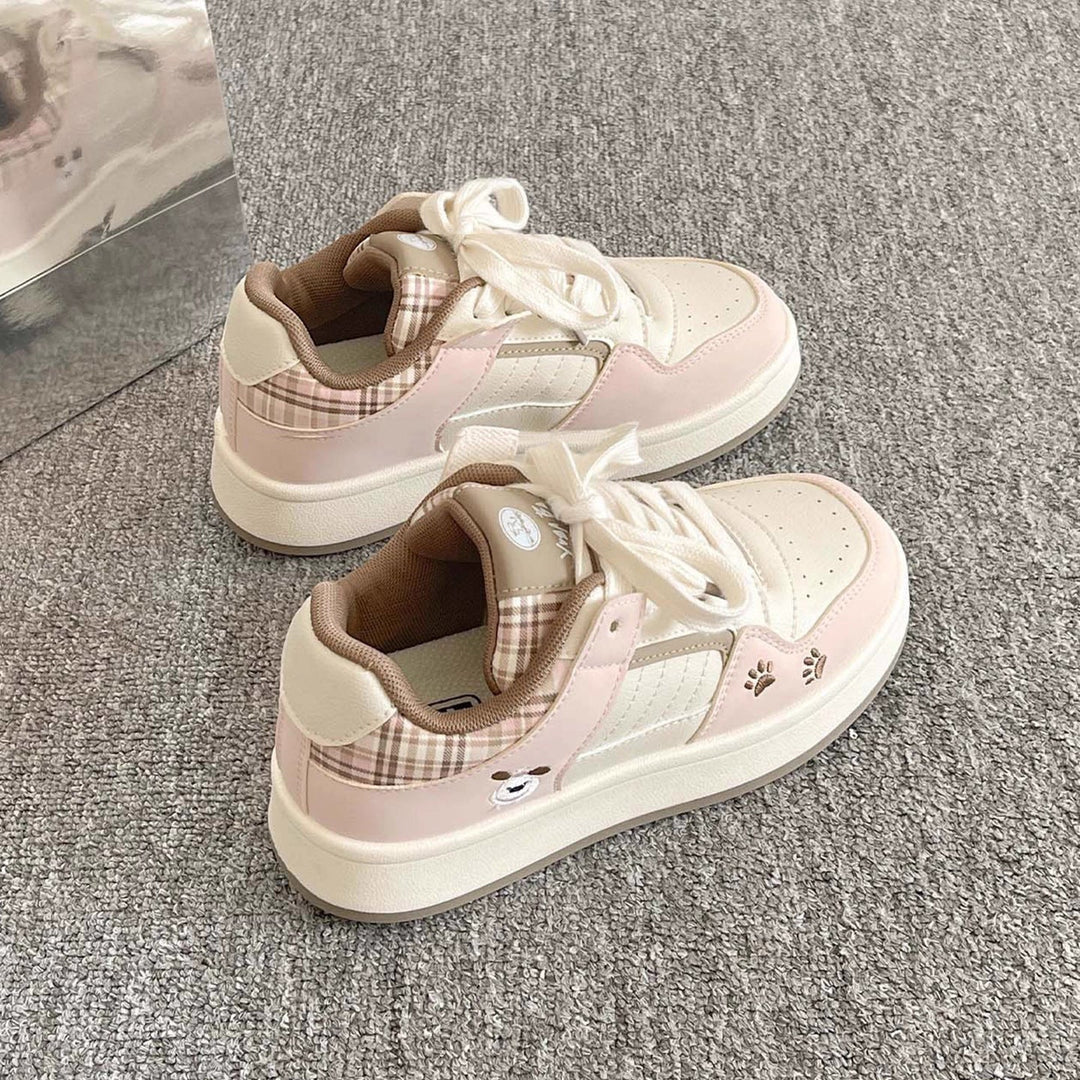 Damen Sneakers im verspielten Design mit dekorativen Bärenmotiven und komfortabler Sohle Drune
