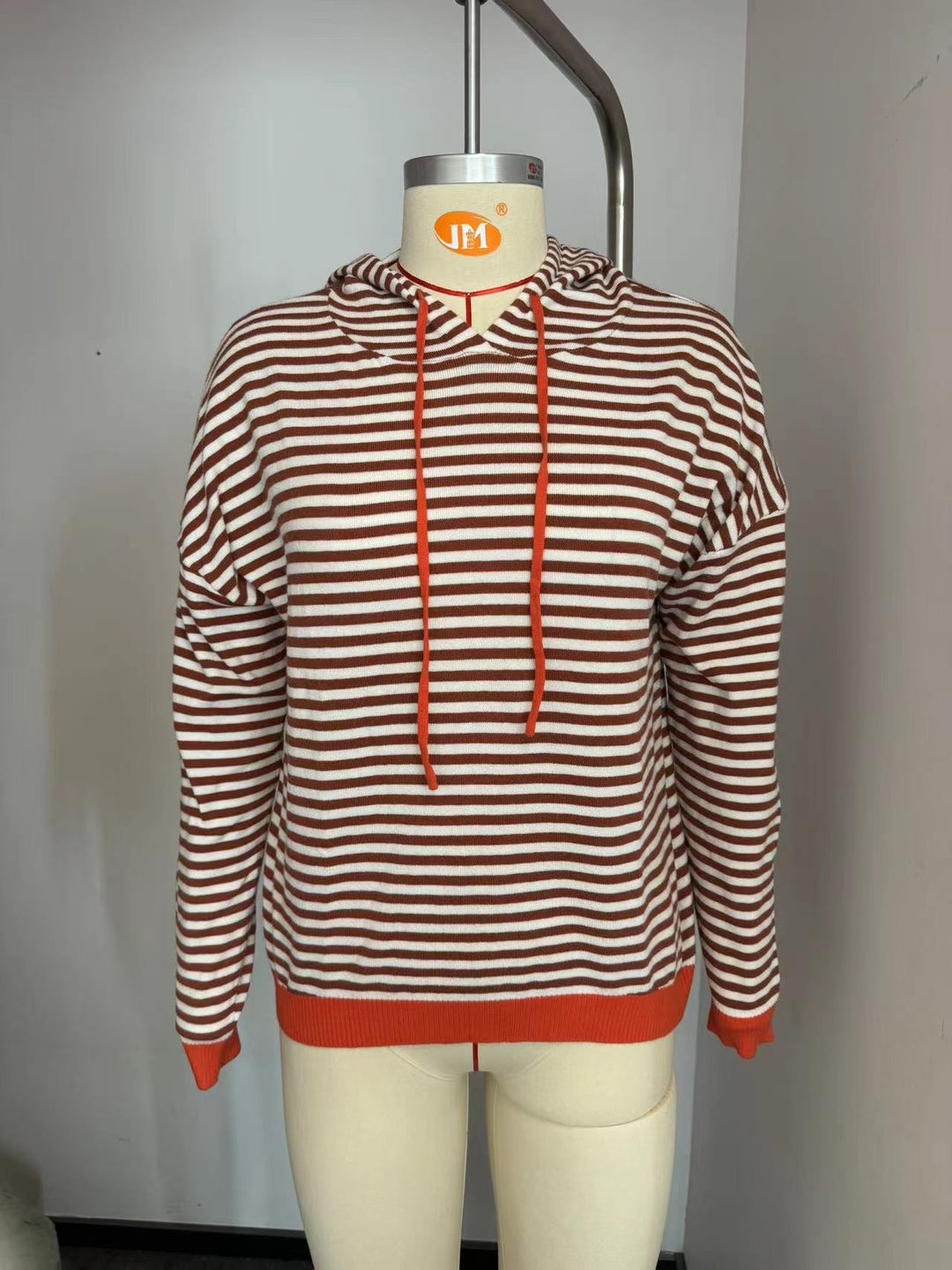 Damen gestreifter Hoodie mit lässigem Schnitt und kontrastierenden Details Drune