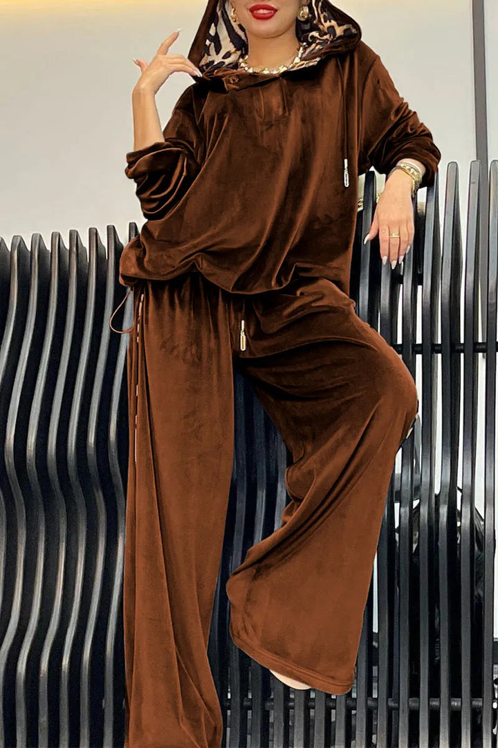 Damen komfortabler Lounge-Anzug mit Kapuze und elegantem Satin-Finish Drune