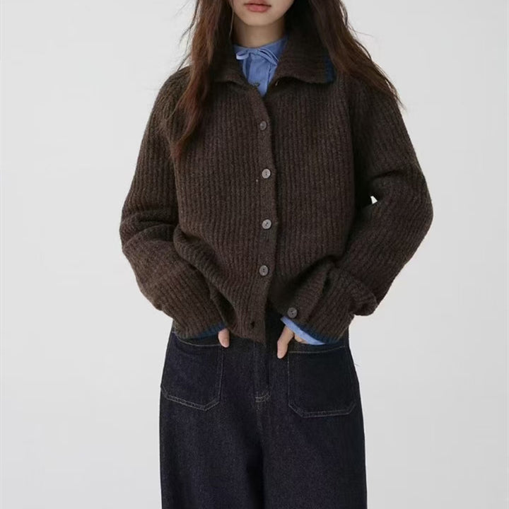 Damen Strickjacke mit modischem Stehkragen und dekorativen Knopfdetails Drune